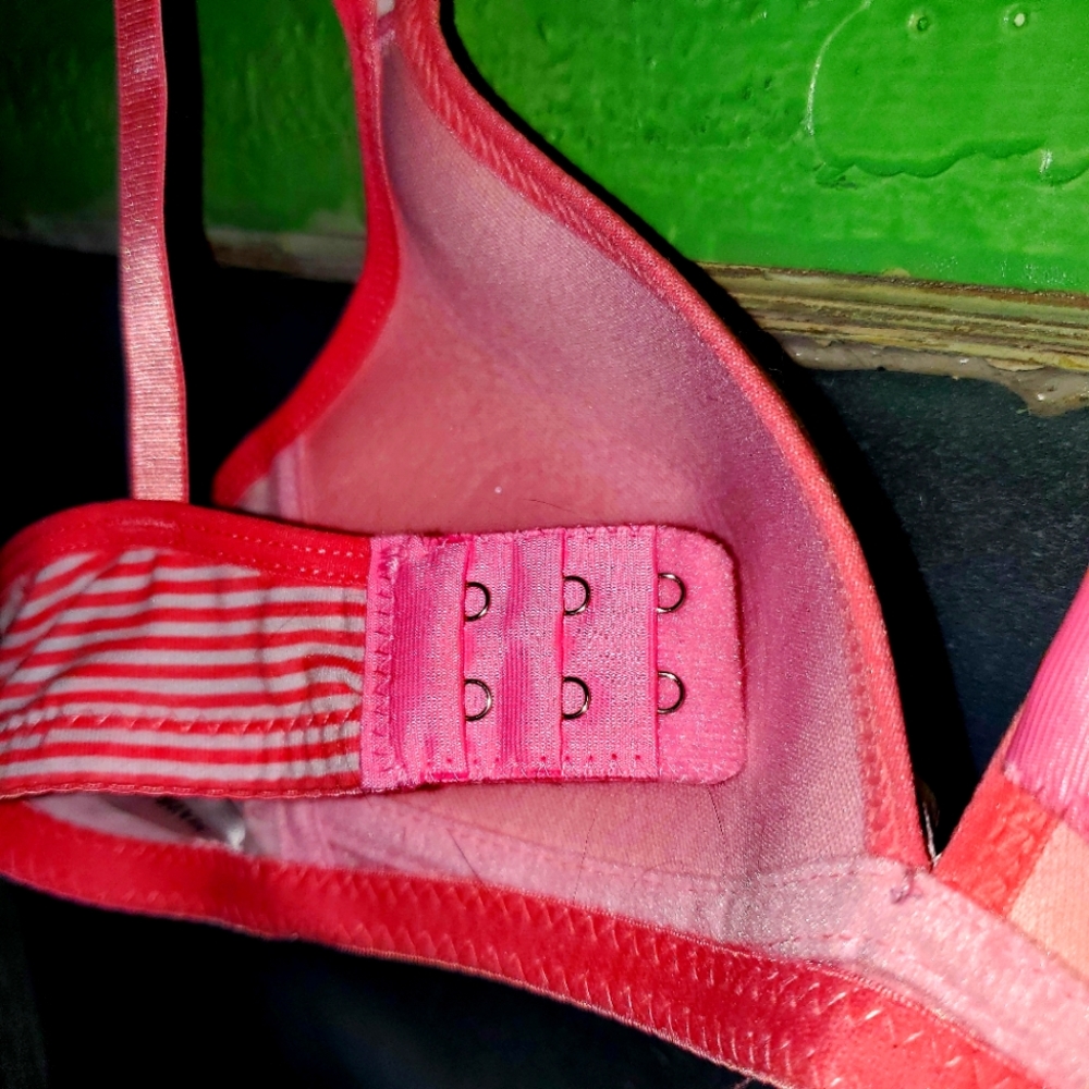 Preloved Bra - Picture 4 of 4